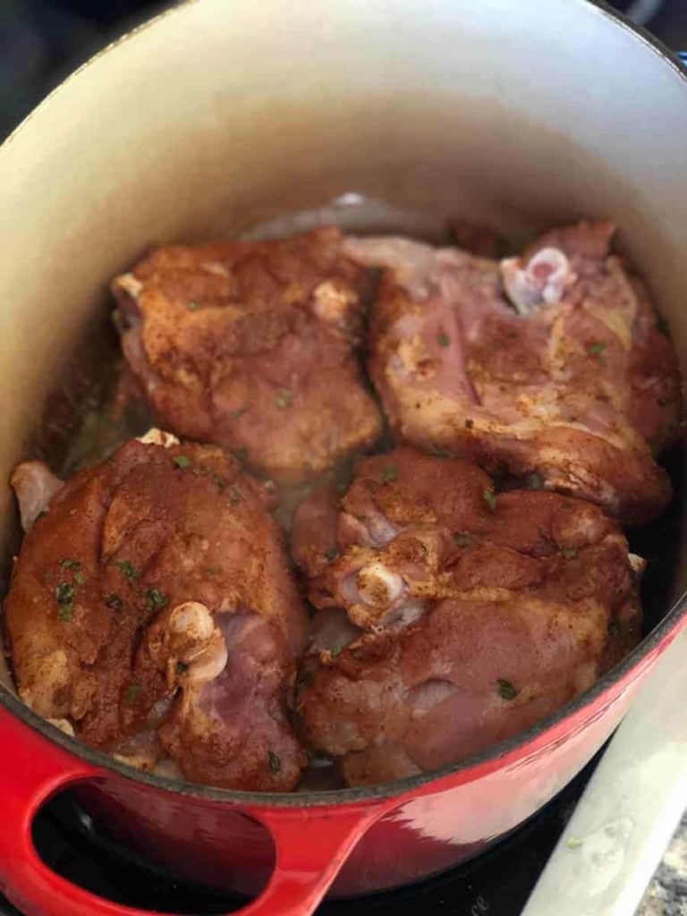 browning chicken thighs in dutch oven