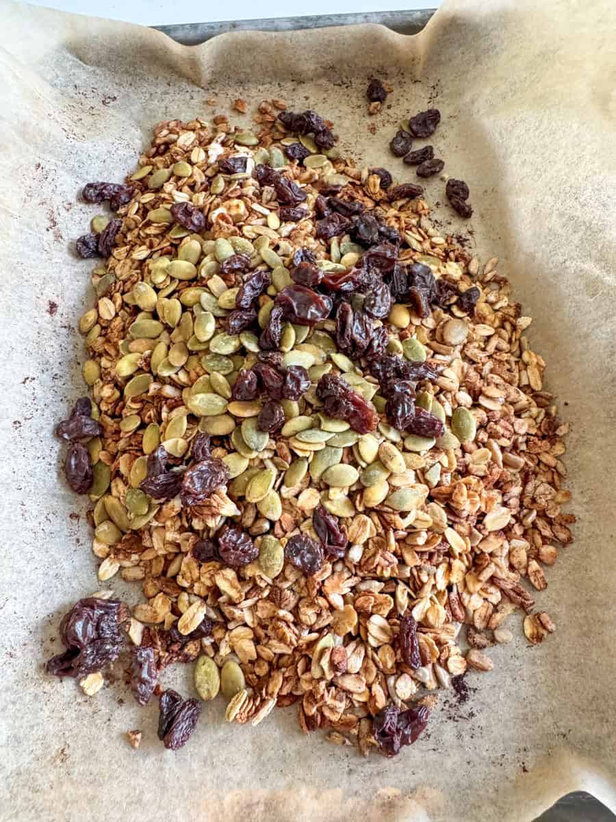 baked granola with pumpkin seeds and raisins. 